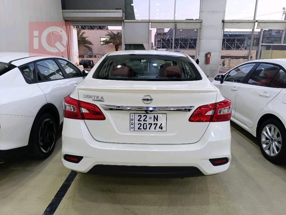 نيسان سنترا